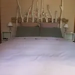 Au Bois Flotté Bed & Breakfast