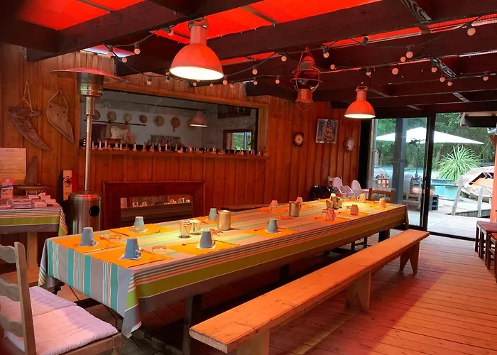 Au Bois Flotte Bed & Breakfast 4*