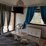 Au Bois Flotte Bed & Breakfast Hourtin