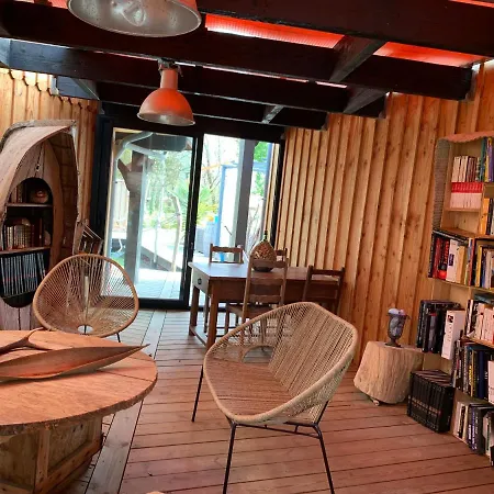 Au Bois Flotté Couette-café