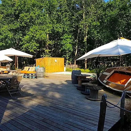 Bed & Breakfast Au Bois Flotte
