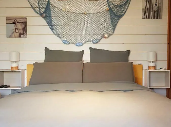 Au Bois Flotte فندق مبيت وإفطار هورتين